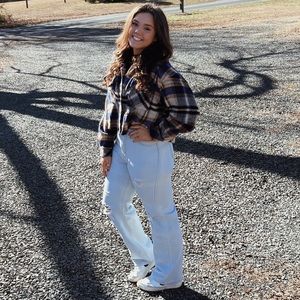 Meet your Posher, Briana